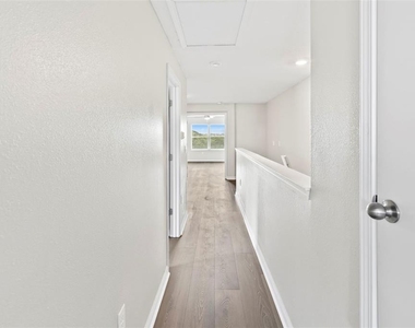 15504 Florence Hollow Place - Photo Thumbnail 31