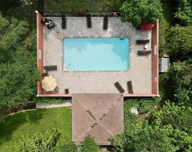 11013 Blaine Top Place - Photo Thumbnail 3