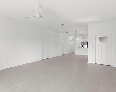 12805 Crystal Jade Way - Photo Thumbnail 19