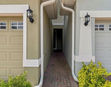 34214 Cinder Way - Photo Thumbnail 16