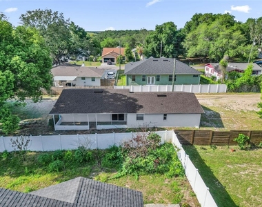 1460 Marvin C Zanders Avenue - Photo Thumbnail 20