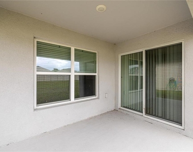 8904 Sw 50th Terrace - Photo Thumbnail 18