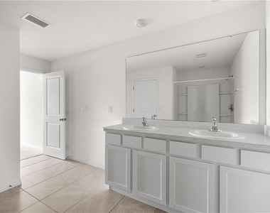 8904 Sw 50th Terrace - Photo Thumbnail 14
