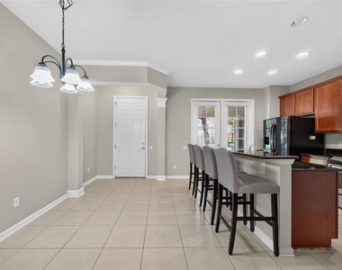 7735 Fairgrove Avenue - Photo Thumbnail 6