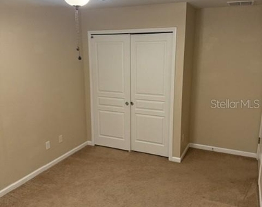 7735 Fairgrove Avenue - Photo Thumbnail 18