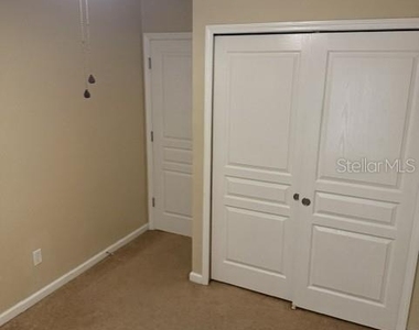 7735 Fairgrove Avenue - Photo Thumbnail 20