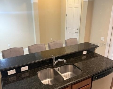 7735 Fairgrove Avenue - Photo Thumbnail 6