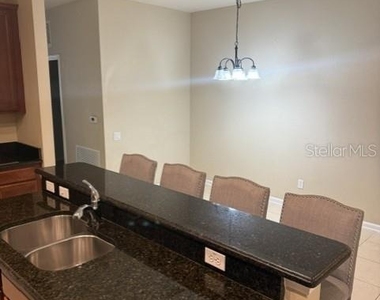 7735 Fairgrove Avenue - Photo Thumbnail 4