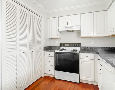 2971 Portsmouth Street - Photo Thumbnail 7