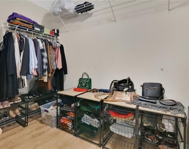 16137 Wind View Lane - Photo Thumbnail 13