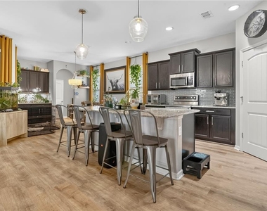16137 Wind View Lane - Photo Thumbnail 5