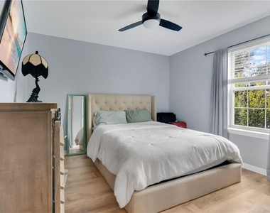 16137 Wind View Lane - Photo Thumbnail 16
