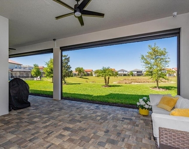 8222 Topsail Place - Photo Thumbnail 38