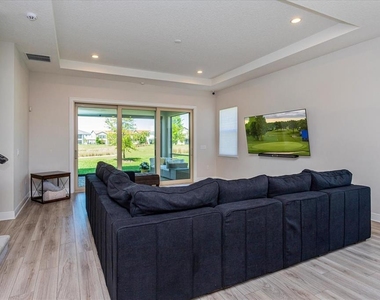 8222 Topsail Place - Photo Thumbnail 14