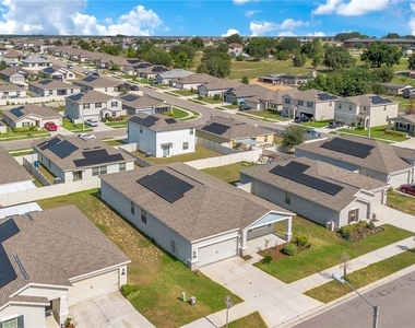 223 Bergamot Loop - Photo Thumbnail 25