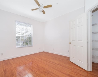 6166 Stevenson Drive - Photo Thumbnail 11