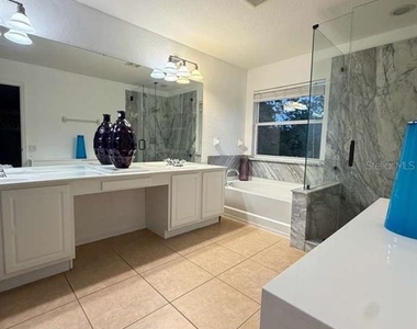1105 Toluke Point - Photo Thumbnail 25