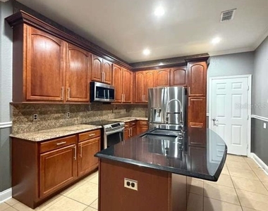 1105 Toluke Point - Photo Thumbnail 5