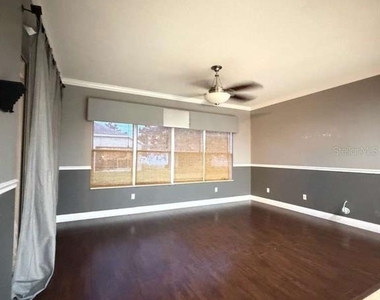 1105 Toluke Point - Photo Thumbnail 10