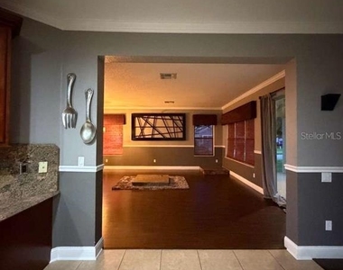 1105 Toluke Point - Photo Thumbnail 3