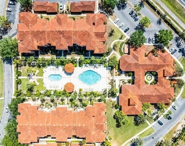 5560 Metrowest Boulevard - Photo Thumbnail 21