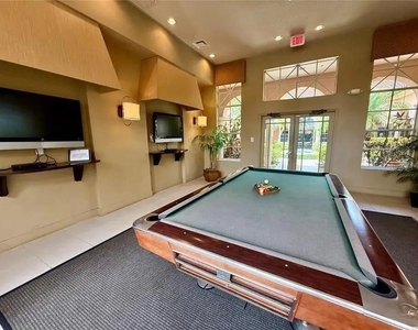 5560 Metrowest Boulevard - Photo Thumbnail 28