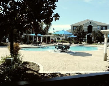 6512 Swissco Drive - Photo Thumbnail 1