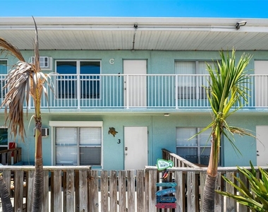 420 Tyler Avenue - Photo Thumbnail 1