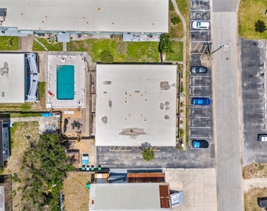 420 Tyler Avenue - Photo Thumbnail 21