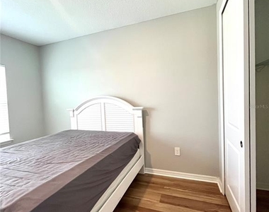 2853 High Pointe Street - Photo Thumbnail 29