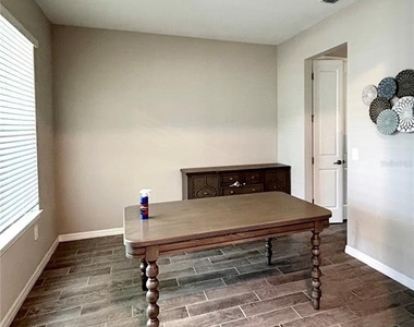 2853 High Pointe Street - Photo Thumbnail 15