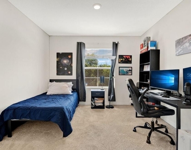 1149 Blue Jay Drive - Photo Thumbnail 13