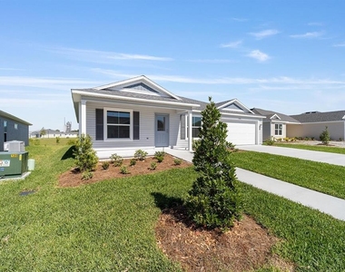 2421 Hobkirk Loop - Photo Thumbnail 3