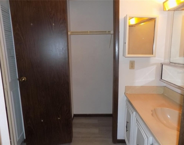 613 Sw 75 Street - Photo Thumbnail 14
