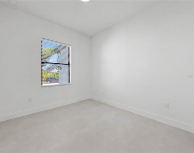 14687 Lillian Circle - Photo Thumbnail 23