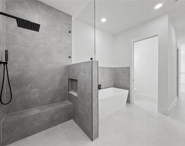 14687 Lillian Circle - Photo Thumbnail 20