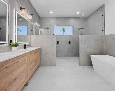 14687 Lillian Circle - Photo Thumbnail 16