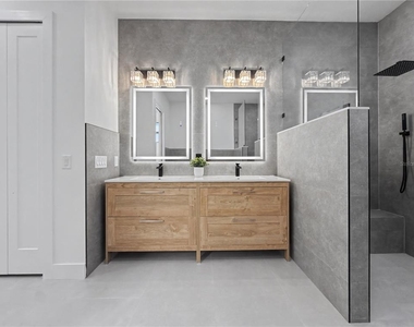 14687 Lillian Circle - Photo Thumbnail 18