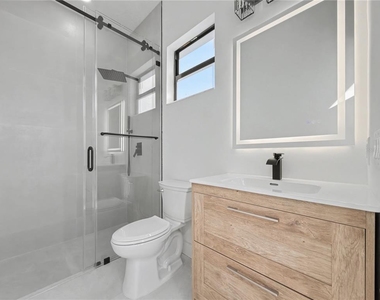 14687 Lillian Circle - Photo Thumbnail 39