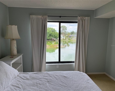 5555 Ashton Lake Drive - Photo Thumbnail 18