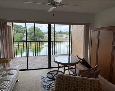 5555 Ashton Lake Drive - Photo Thumbnail 11
