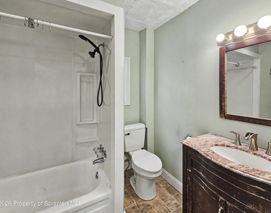 1019 N Irving Avenue - Photo Thumbnail 3