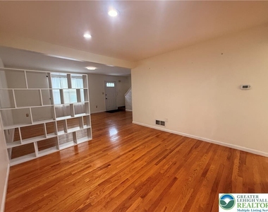 170 Springhouse Road - Photo Thumbnail 6