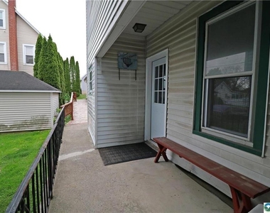 205 Madison - Photo Thumbnail 2
