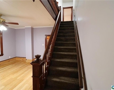 205 Madison - Photo Thumbnail 14