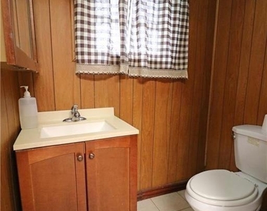 205 Madison - Photo Thumbnail 13