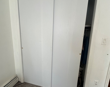 2323 East 16th Street - Photo Thumbnail 6