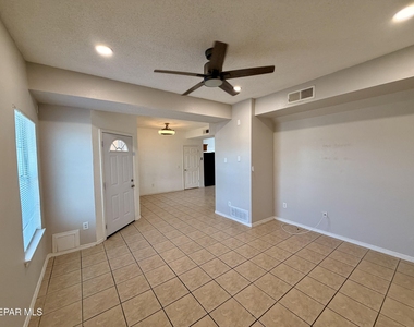 3629 Cave Palm Place - Photo Thumbnail 5