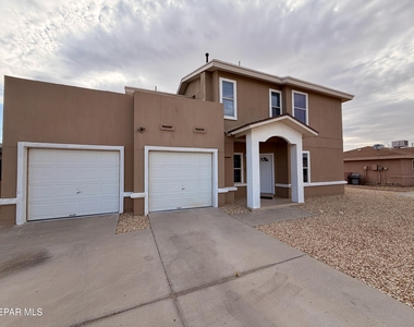 3629 Cave Palm Place - Photo Thumbnail 2