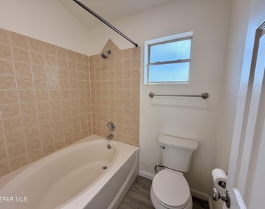 3629 Cave Palm Place - Photo Thumbnail 19